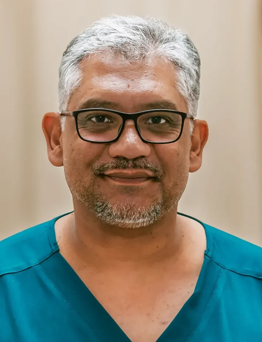 DR RAZEEN GOPAL